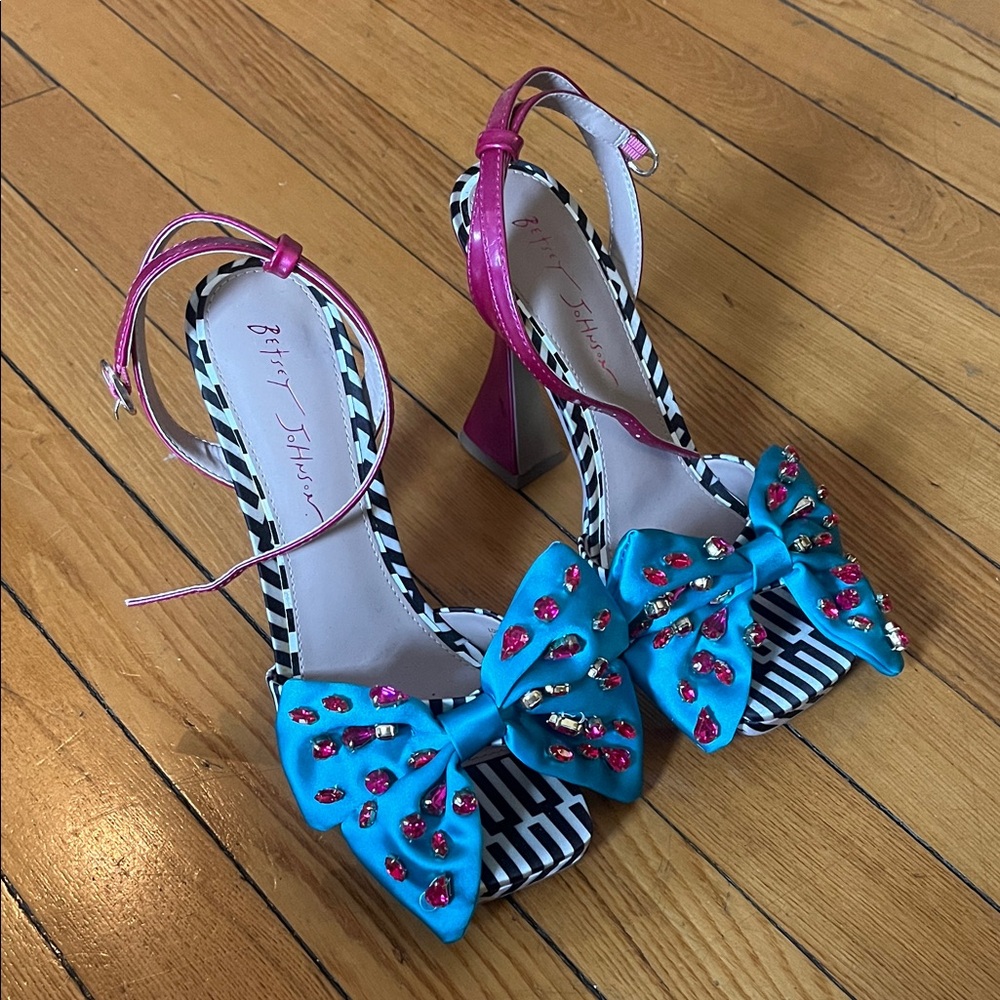 Betsey Johnson Pink and Black Heels with Blue and Pink Rhinestone Bow